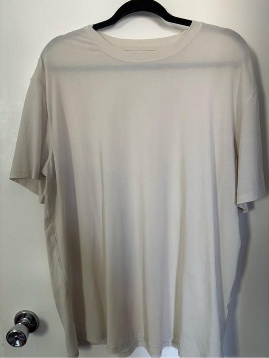 lululemon athletica Tops - Lululemon Women’s Crew Neck Tee in Light Beige